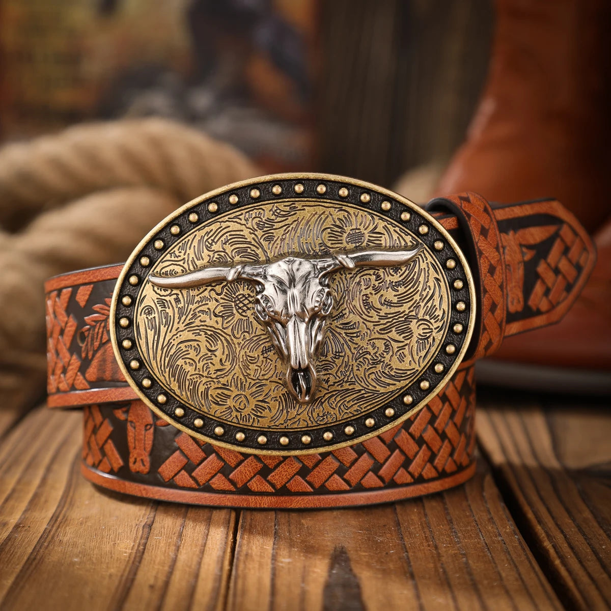 Vintage Western Bull Head Belt Men and Women with Embossed Alloy Buckle